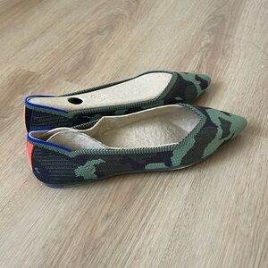 Rothys The Point flats